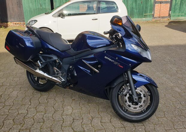Triumph Sprint GT1050